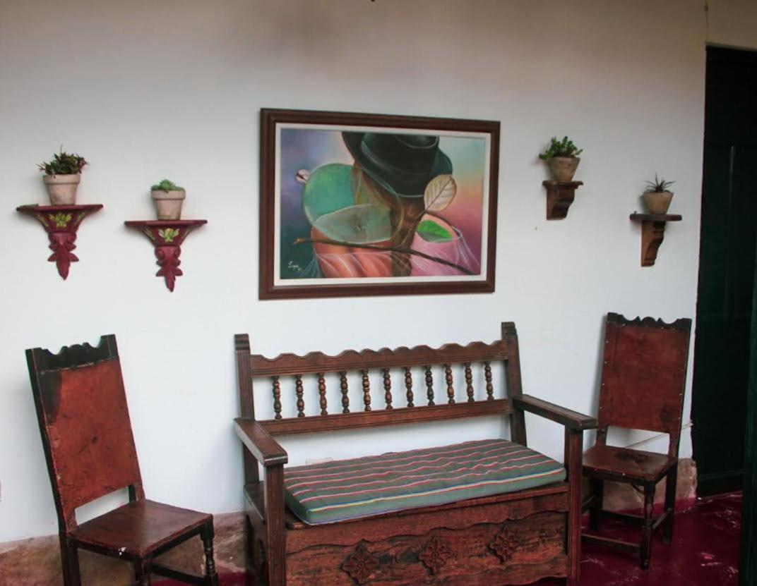 Casa Dante, Desde 1792! Hotel Тибасоса Екстериор снимка
