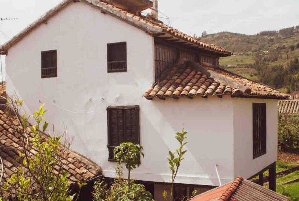 Casa Dante, Desde 1792! Hotel Тибасоса Екстериор снимка